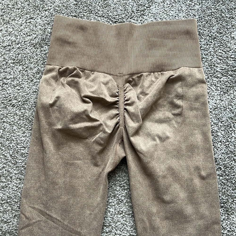 Brand new Refynd leggings
